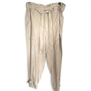 Banana Republic Paperbag Waist Khaki Pants Petite 16 Tapered Tie Belt